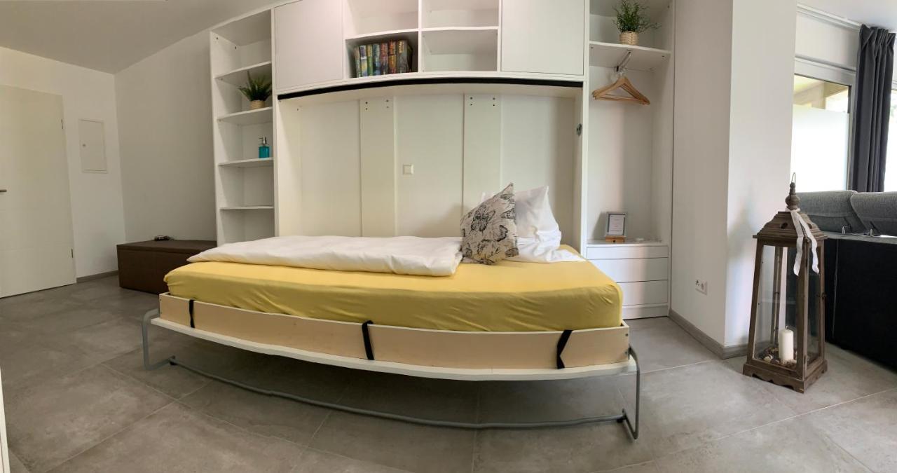 Firmen & Ferienwohnung Brecht 2 Waibstadt المظهر الخارجي الصورة